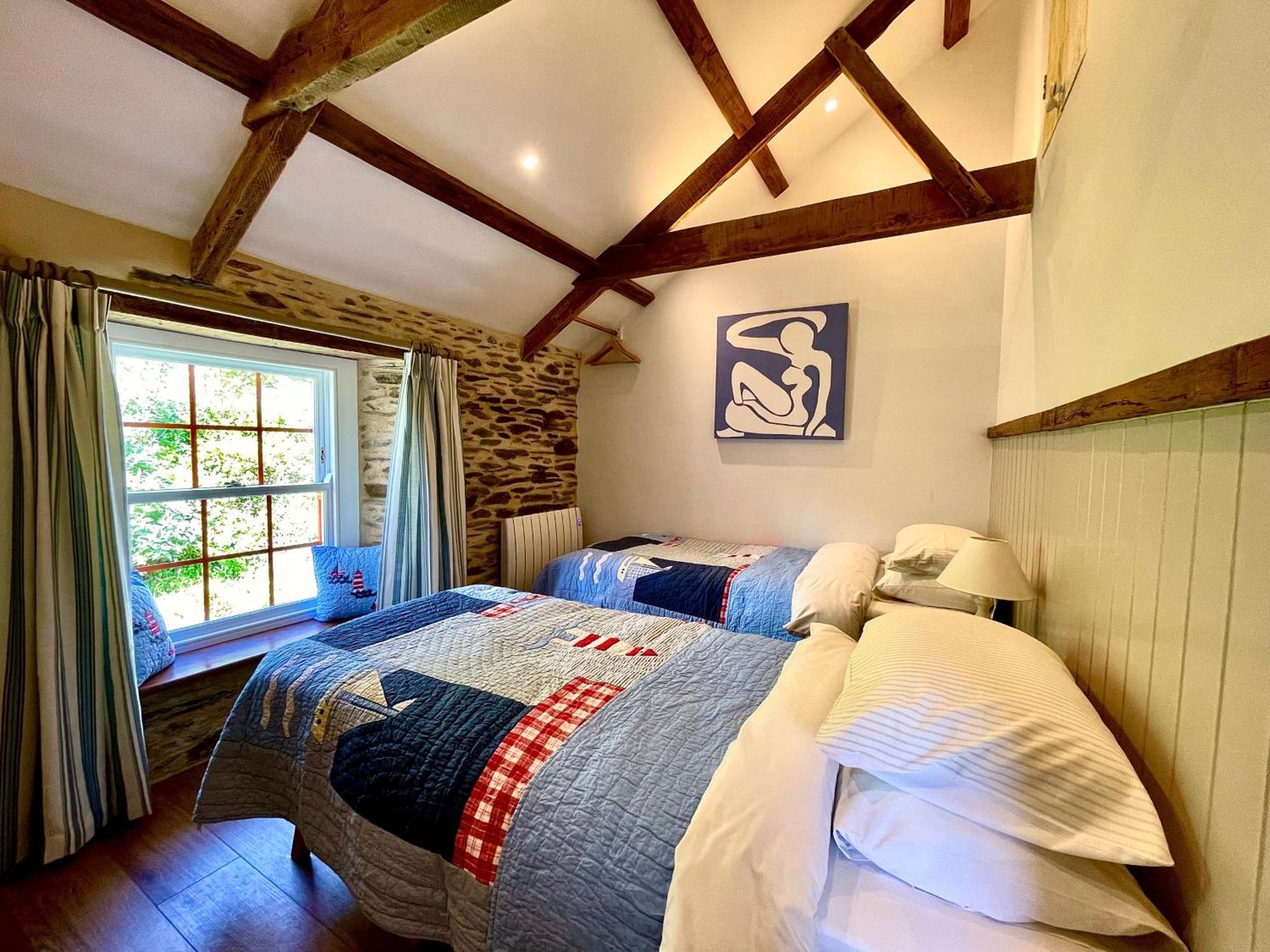 Unique Retreat - 2 Bedroom Cliff Top Cottage With Large Terrace Portloe Exterior photo